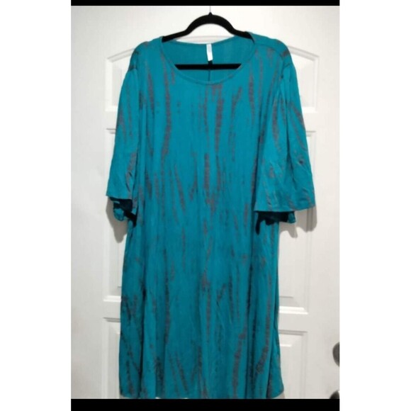 Silhouette Women's Plus Size Knee Length Dress Blue 2X - Picture 1 of 2